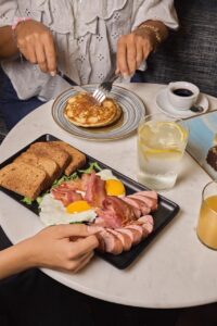 Brunch Luma Milano cocktail bar in pieno centro quartiere isola. Info e prenotazioni 3934601143